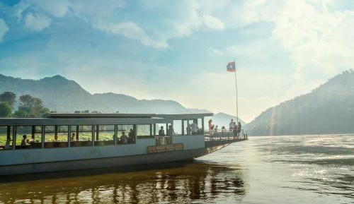 AVANI Deluxe Pool View – Free Sunset Cruise per stay