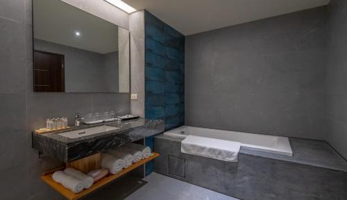 Family Room with Sea View