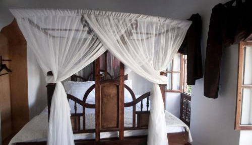 Standard Double Room with Private Bathroom