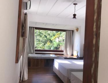 Queen Room with Spa Bath