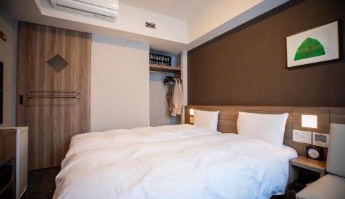 Hollywood Twin Room -Non-Smoking