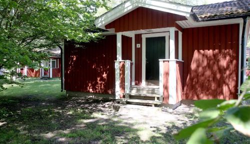 Three-Bedroom Cottage