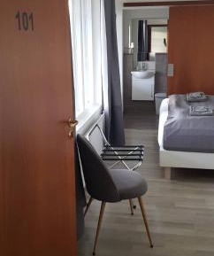 Triple Room with Private Bathroom