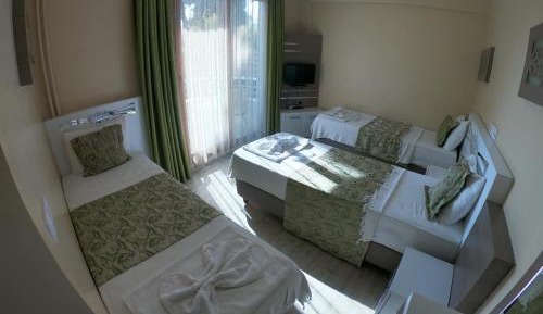 Double Room with Free One-Way Airport Shuttle