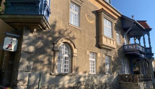 One-Bedroom Villa