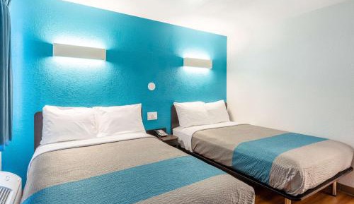 Quadruple Room - Non-Smoking