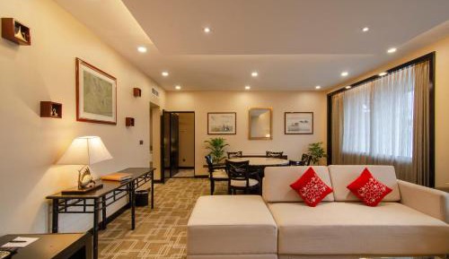 Bengali Suite Room