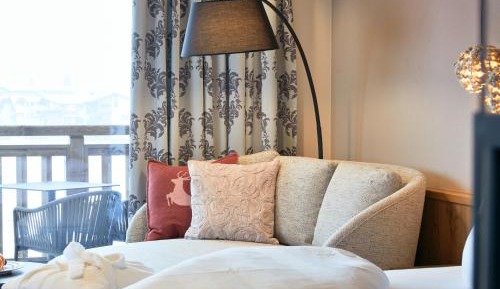 One-Bedroom Suite "RELAX_ON POINT"