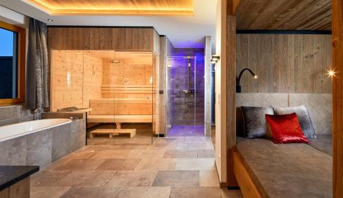 One-Bedroom Suite "DELUXE_ON POINT"