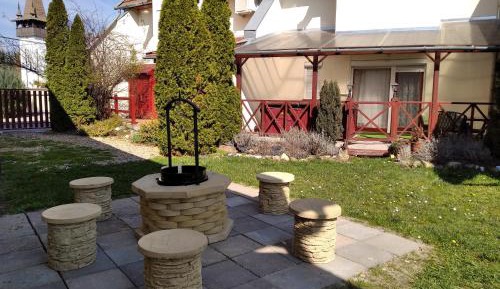 One-Bedroom Apartment with Large Terrace  - Gabor Aron u. 15.