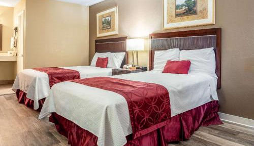 Double Room with Two Double Beds - Smoking