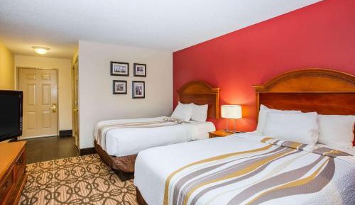 Double Room with Two Double Beds - Non-Smoking