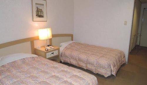 Standard Twin Room - Non-Smoking