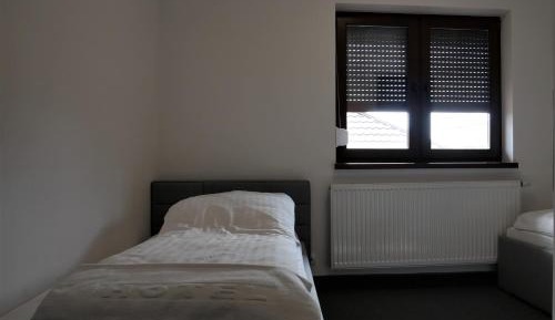 Twin Room with Bathroom