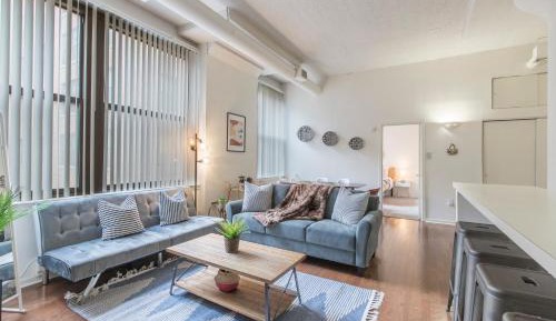 Apartment with Garden View