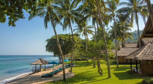 Ananda Segara Beachfront Suite