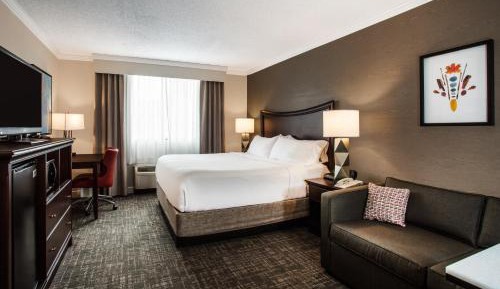 Standard King Room with Sofa Bed