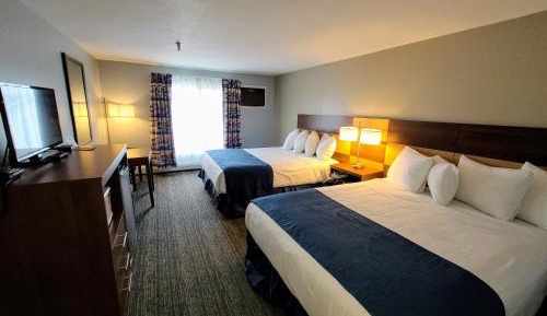 Queen Room with Two Queen Beds - Non-Smoking