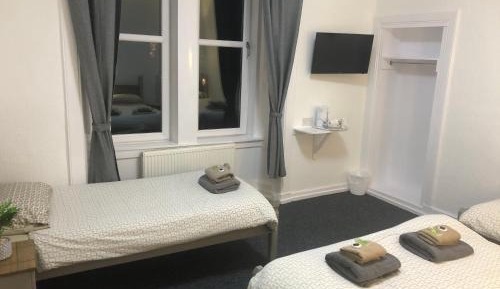 Quadruple Room with Shower