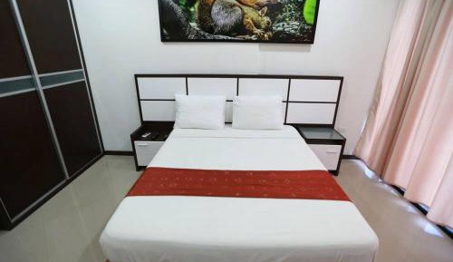 Double or Twin Room with Private Bathroom