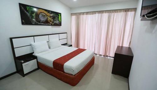 Double Room with Private Bathroom