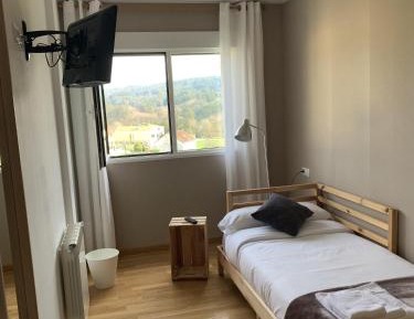 Single Room with Shared Bathroom