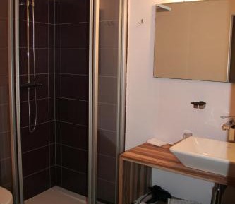 Classic Twin Room