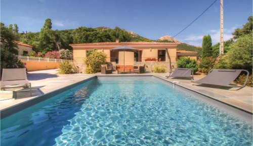 Four-Bedroom Holiday Home