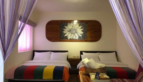 Standard Twin Room with Sofa