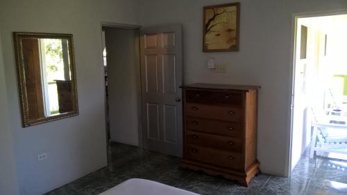 Queen Room with Shared Bathroom