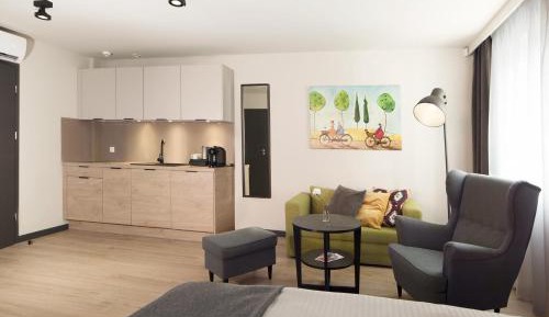 Studio Apartment