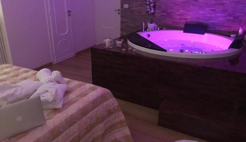 Deluxe Double Room with Bath