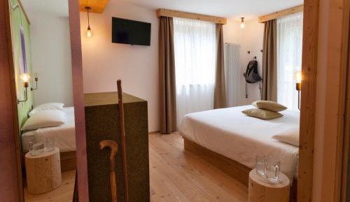 Double or Twin Room with Balcony