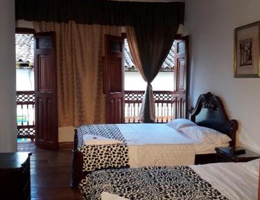 Twin Room with Private Bathroom