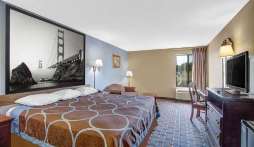 King Room - Non-Smoking