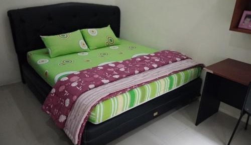 Double Room with Shared Toilet