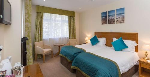 Standard King Room