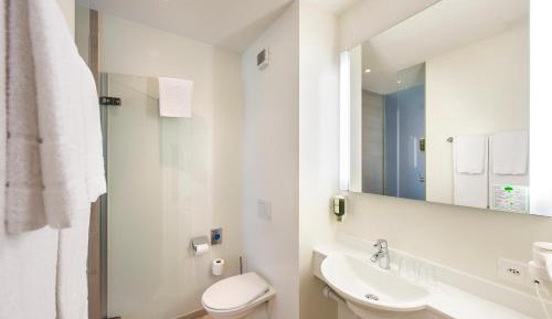 Double Room with King Size Bed