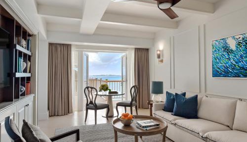 Ocean View One Bedroom Suite