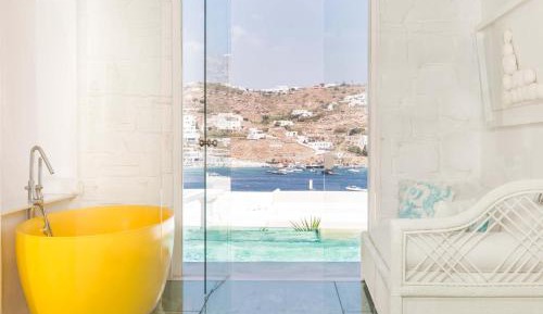 Suite with Pool