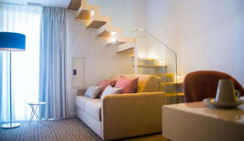 Suite Duplex with Bath 