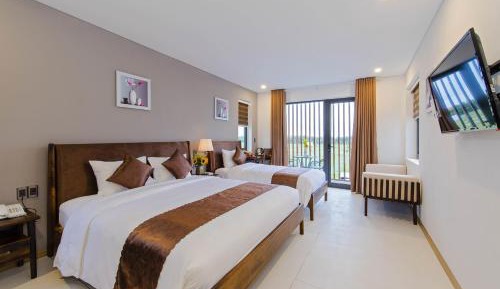 Junior Suite with Balcony