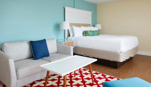 Misquamicut Corner Junior Suite