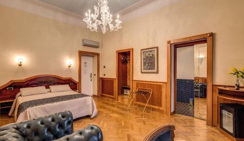 Executive Triple Room