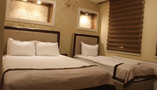 Triple Room with Bathroom