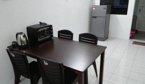 Triple Room with Private Bathroom