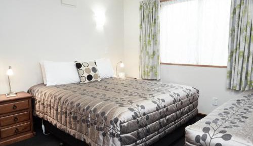 Two-Bedroom Apartment with kitchen