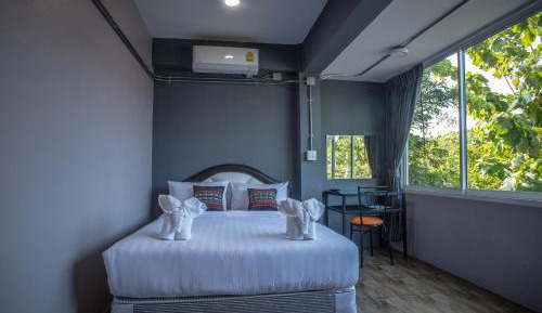 Queen Room