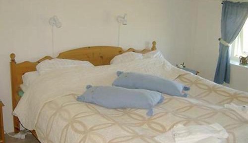 Double Room with Shared Bathroom
