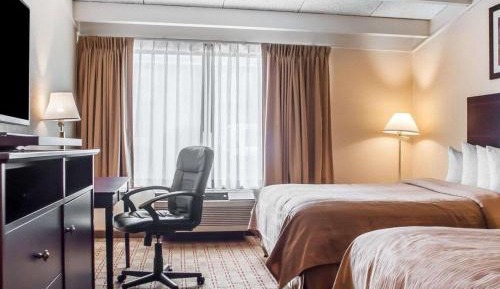 Queen Room with Two Queen Beds - Ground Floor - Non-Smoking